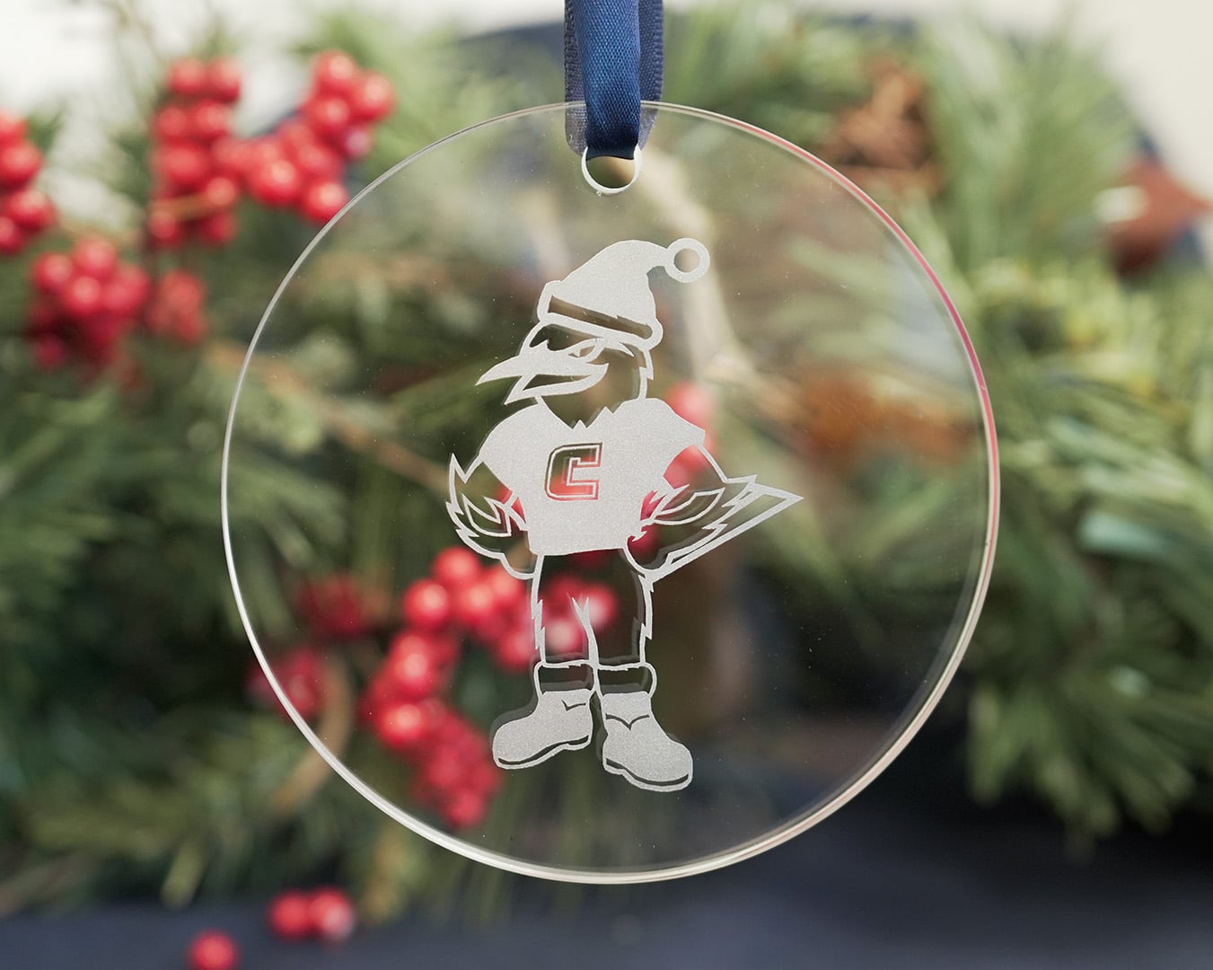 Alumni-Ornament-2025-1350x1080